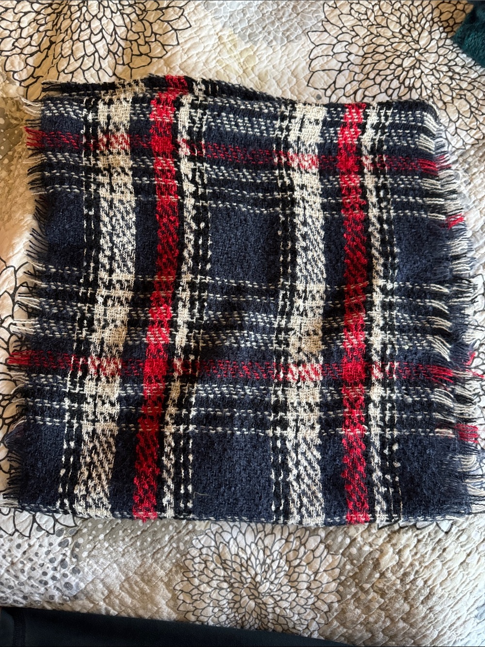 Plaid Fringe Scarf in Navy, Red & Cream